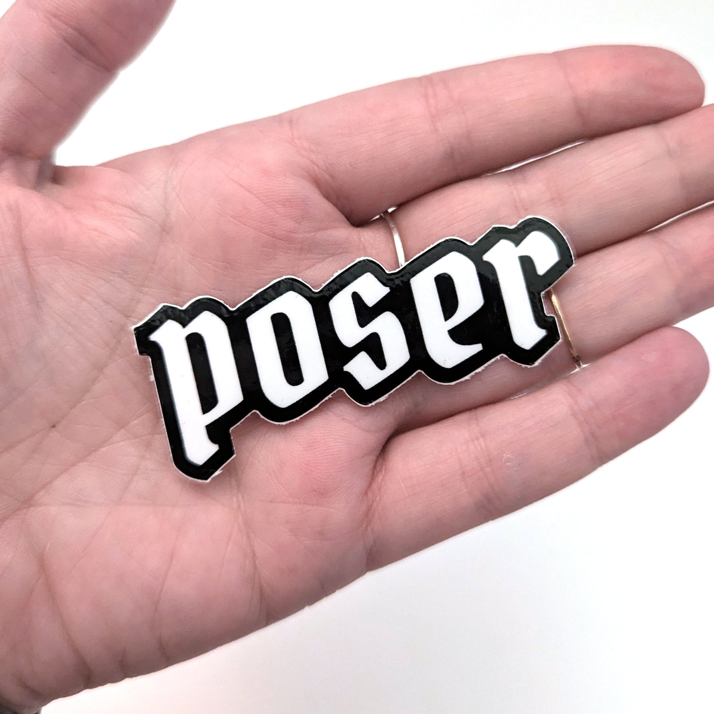 Poser sticker