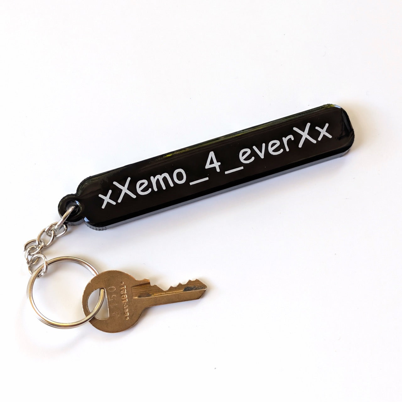xXemo_4_everXx Acrylic Keychain